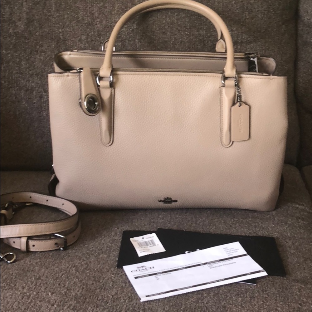 SOLD Coach Brooklyn Stone chestnut Pebble Leather
